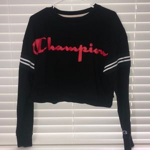 Champion cropped crew neck - M